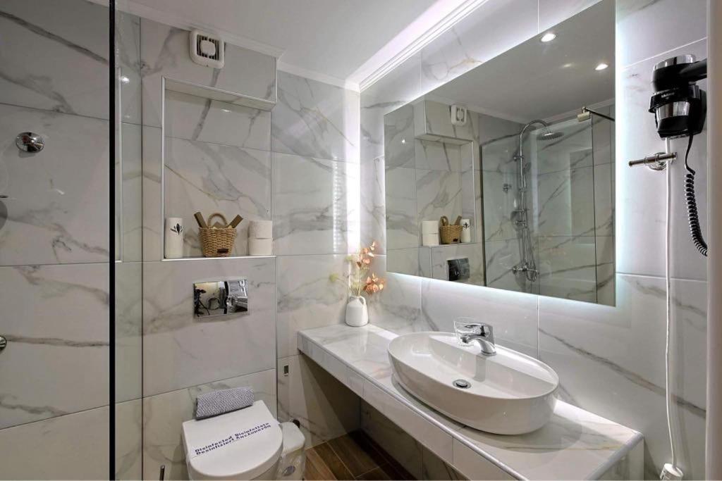 Villa Maria Apartments Неа-Скиони Экстерьер фото